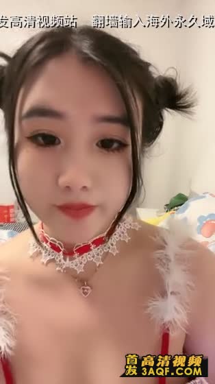 甜美肉嘟嘟美女！玩起来超级骚！无毛骚穴双洞齐插，翘起大肥臀后入爆菊，假屌椅子上骑坐